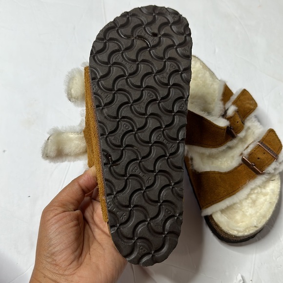 Birkenstock Arizona Shearling suede sandals - Picture 10 of 12